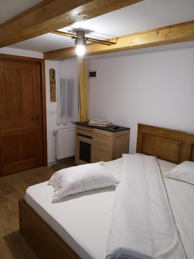 Casa Livada Bunicii Villa Tîrgu Ocna Exteriör bild