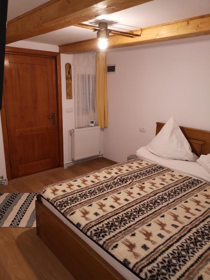 Casa Livada Bunicii Villa Tîrgu Ocna Exteriör bild