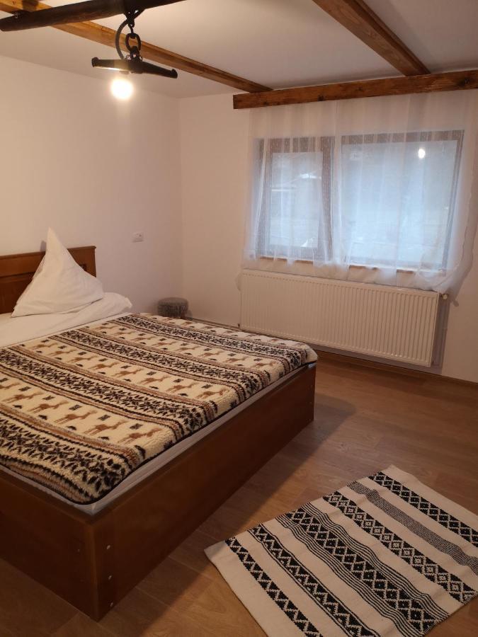 Casa Livada Bunicii Villa Tîrgu Ocna Exteriör bild