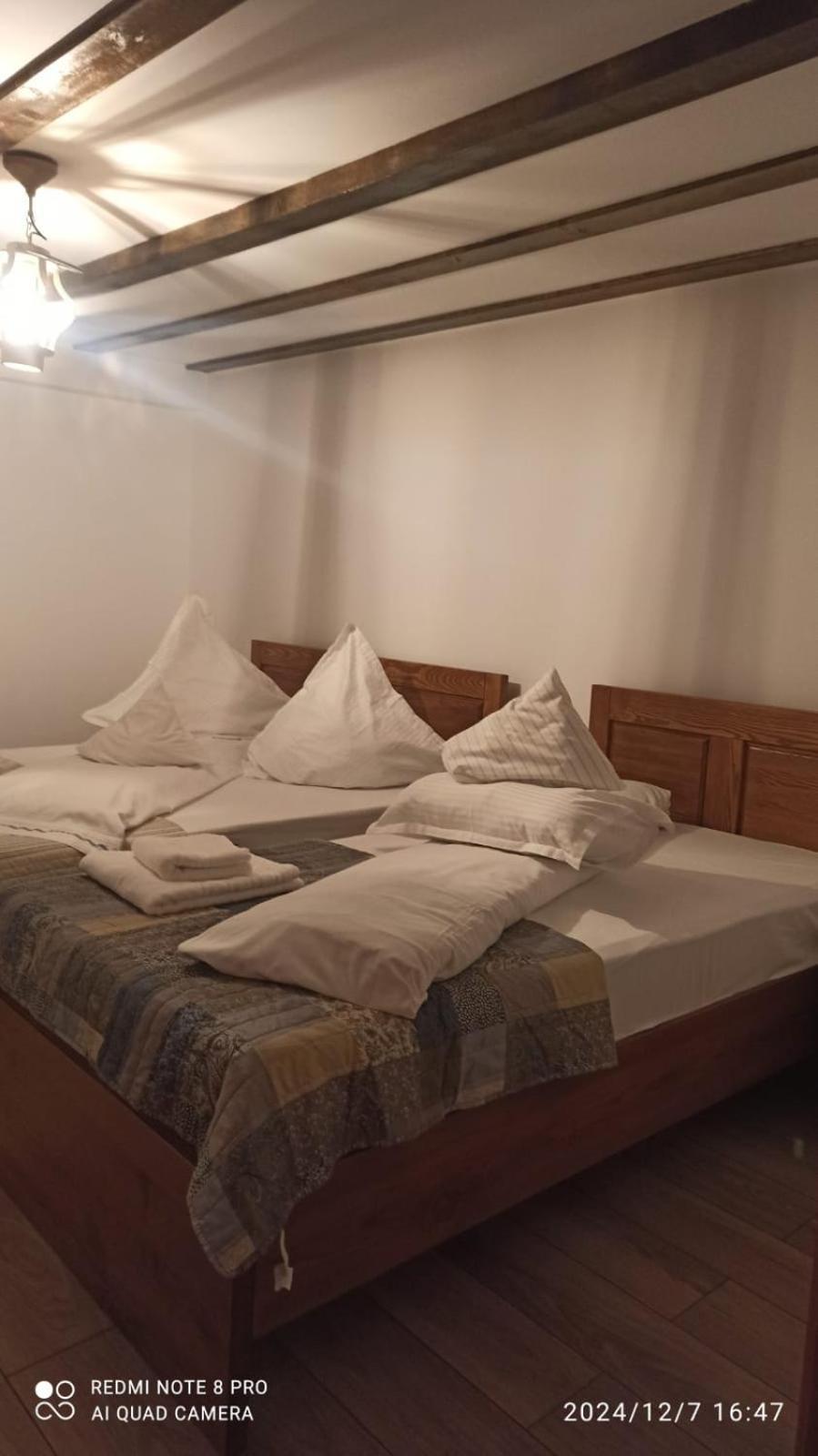 Casa Livada Bunicii Villa Tîrgu Ocna Exteriör bild