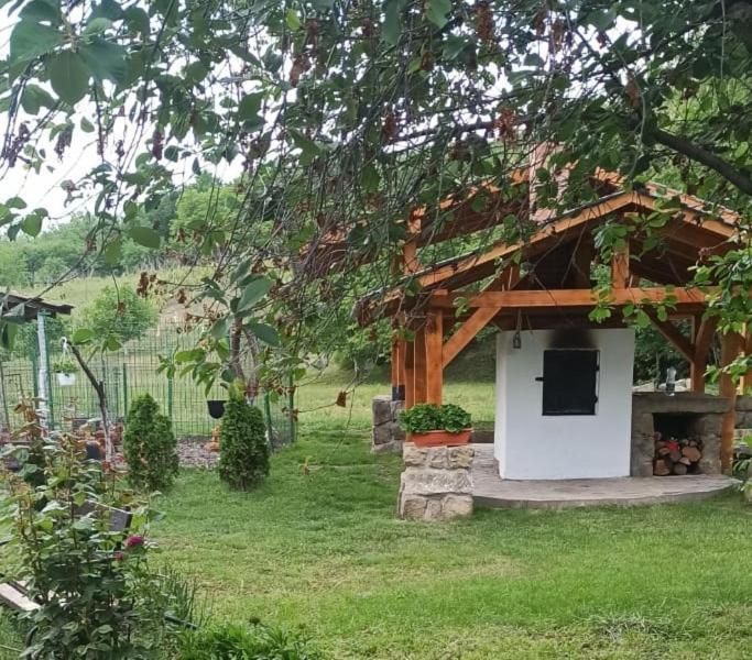 Casa Livada Bunicii Villa Tîrgu Ocna Exteriör bild